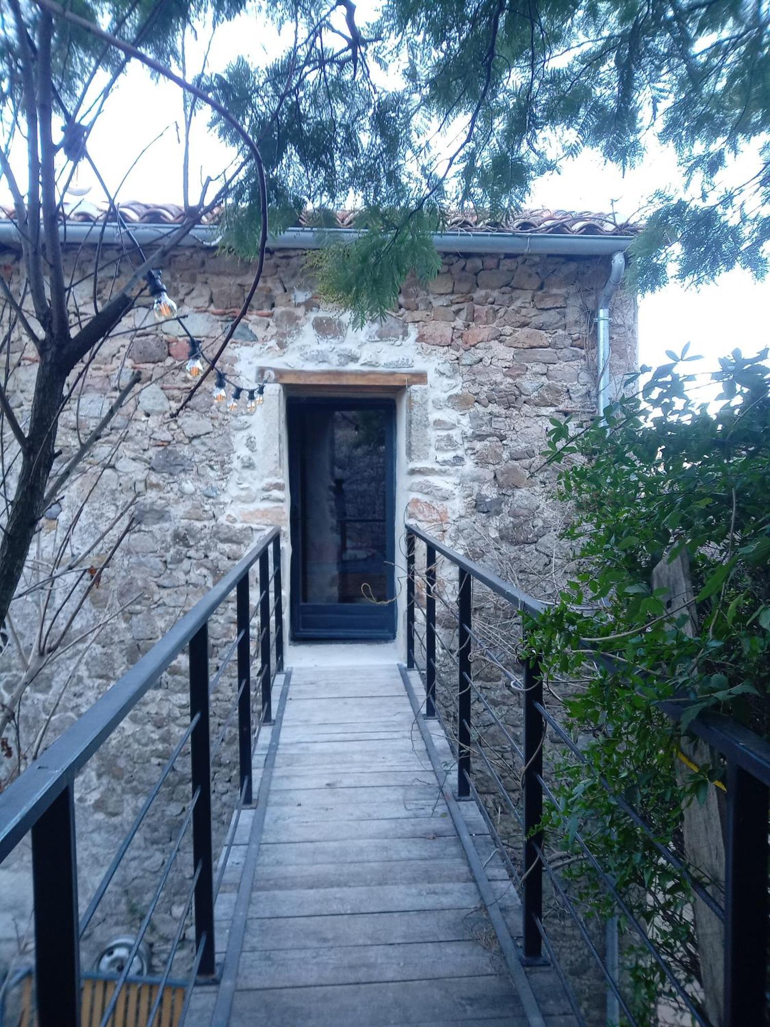 Gite Le Cambon Mialet  Dış mekan fotoğraf